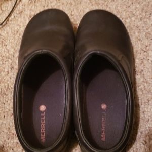 Black Merrill size 9